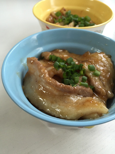 豚バラスライスで魯肉飯(ルーローファン)の写真