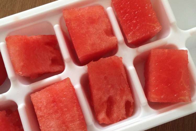 丸くないアイスの実 すいかの冷凍保存 レシピ 作り方 By Red Beans クックパッド