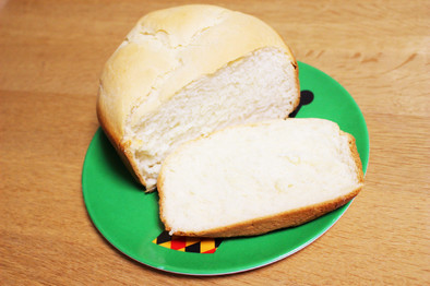 【HBで簡単】米粉と強力粉が半々の食パンの写真