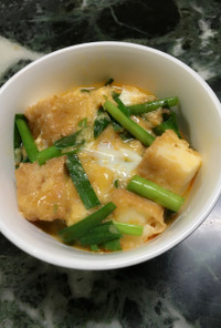 簡単♪麻婆豆腐の素で厚揚げとニラの卵とじ
