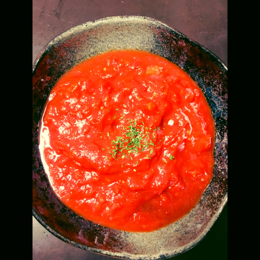 材料7つで作るトマトソースのレシピ