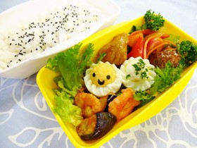 【花卵コロン】ゆでたまご花のお弁当
