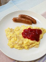 もち麦入りスクランブルエッグの写真