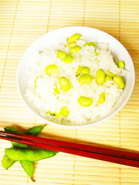 ☺炊飯器で簡単枝豆おこわ(枝豆ごはん)☺