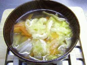*白菜と油揚げの煮物兼お吸い物*