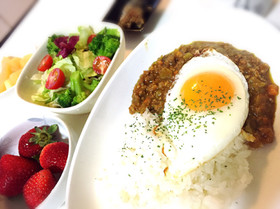節約!ブロッコリーの芯でキーマカレー♬