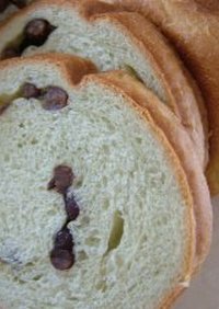 きな粉の豆パン(トヨ型）