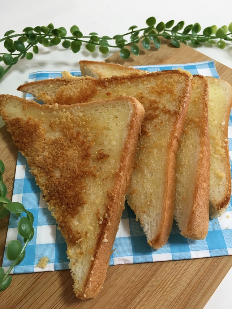 簡単！カリカリチーズトースト♡シズラー風の画像