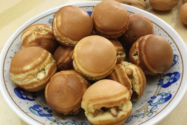 たこ焼き器でクルミとなつめの鈴カステラ レシピ 作り方 By ヴィーニャス クックパッド 簡単おいしいみんなのレシピが355万品