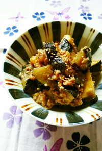レンジで簡単☆米なすの味噌そぼろ煮。