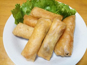 簡単リメイク!中身もちもち肉じゃが春巻き