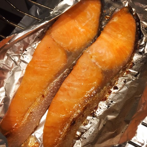 塩鮭をふっくらしっとり美味しく焼く方法！