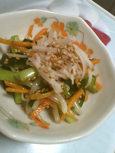 酢しょうがと三色野菜の中華サラダ風の写真