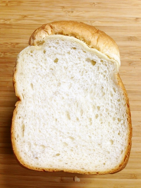HB 甘〜い練乳パン コンデンスミルクの画像