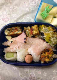 みんなが作ってる キャラ弁 ティラノサウルスのレシピ クックパッド 簡単おいしいみんなのレシピが361万品