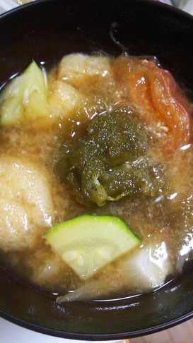 夏野菜もりだくさんのお味噌汁