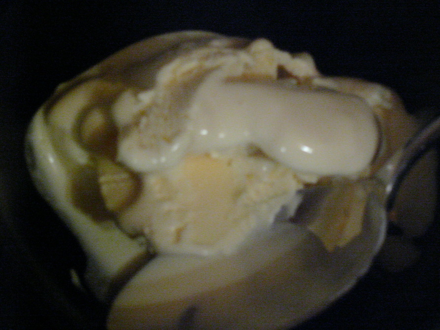 生クリームのアイスクリームもどきの画像
