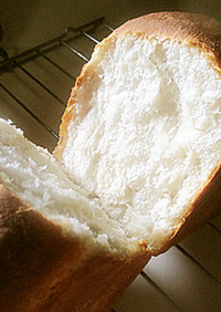 こねないで作る山型食パン