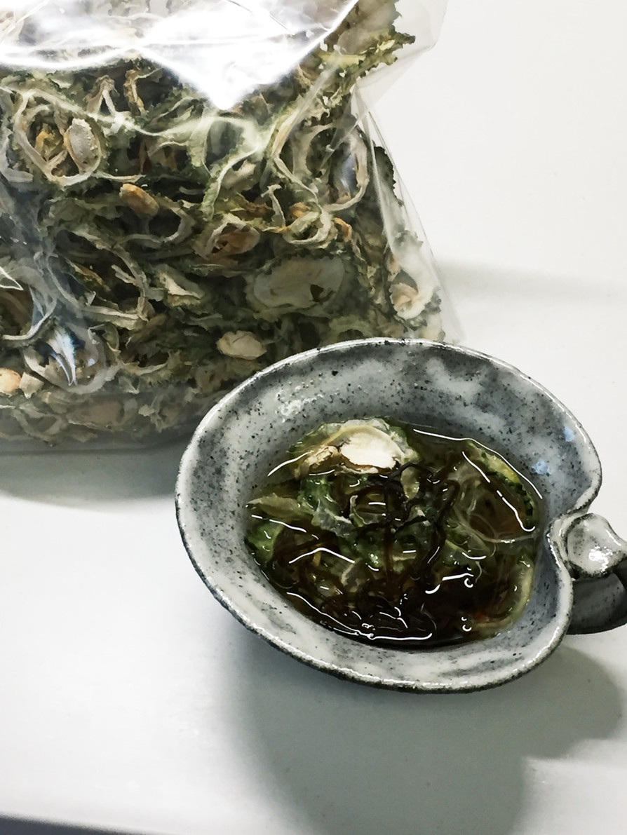 丸ごと食べるゴーヤ茶の画像