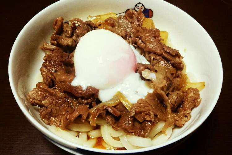 簡単絶品 すき焼きのタレで温玉肉うどん レシピ 作り方 By 凹目腹 クックパッド 簡単おいしいみんなのレシピが359万品