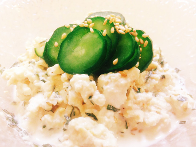 豆腐の簡単白和え♬胡麻大葉で胃に優しい♡の画像