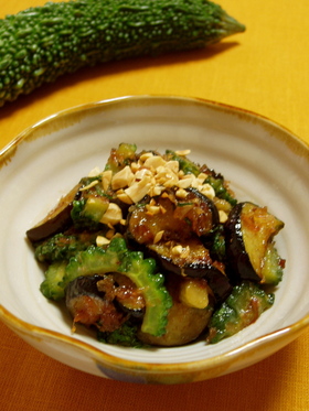 茄子とゴーヤの味噌炒め