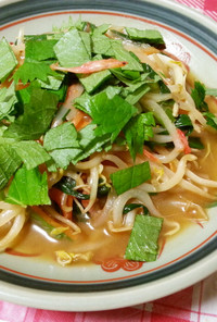 タイ料理っぽく、野菜炒め