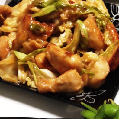 簡単鶏胸肉とキャベツの味噌マヨ炒め♡の写真