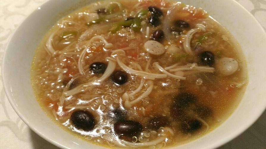 キヌアのスープの画像