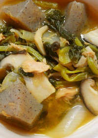 和食に♪小松菜ときのこと蒟蒻 ツナの煮物