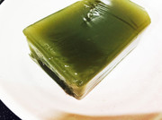 抹茶の水羊羹の写真