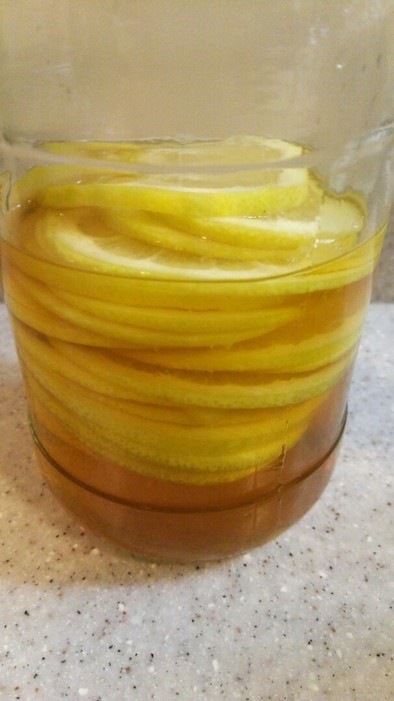 簡単レモン酢　砂糖無　デーツシロップ使用の写真