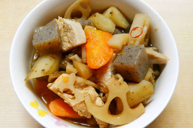 簡単 蓮根とごぼう蒟蒻 鶏むね肉の煮物 レシピ 作り方 By 331ミミイ クックパッド 簡単おいしいみんなのレシピが352万品