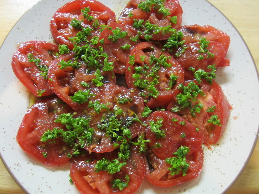 超簡単トマトとパセリのサラダの画像