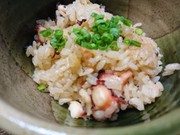 松山あげを使った「たこ飯」の写真