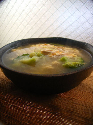 ネギたっぷり！風邪っぴきさんの滋養スープの写真