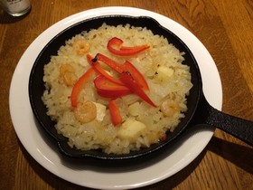 スキレットを使って30分でパエリア
