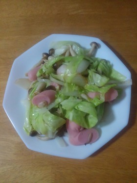 魚肉ソーセージと野菜炒めポン酢味