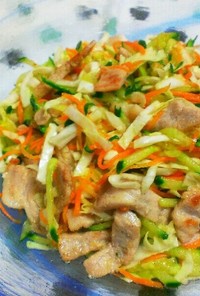 麺つゆで簡単✩豚肉サラダ