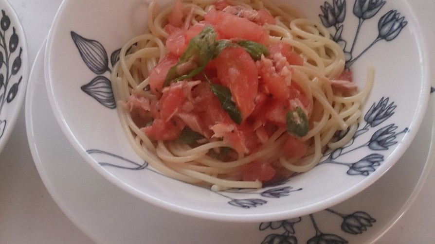 夏に冷凍トマト使用の冷製パスタ　簡単時短の画像