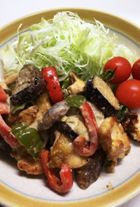 鶏肉と夏野菜のソテー マヨゴマ醤油味