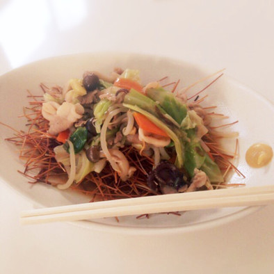 【簡単アレンジ】素麺で…海鮮皿うどん！の写真