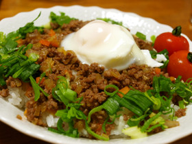 簡単ジャージャー丼