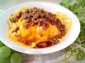 5分でふわとろ卵のつゆだくそぼろ丼