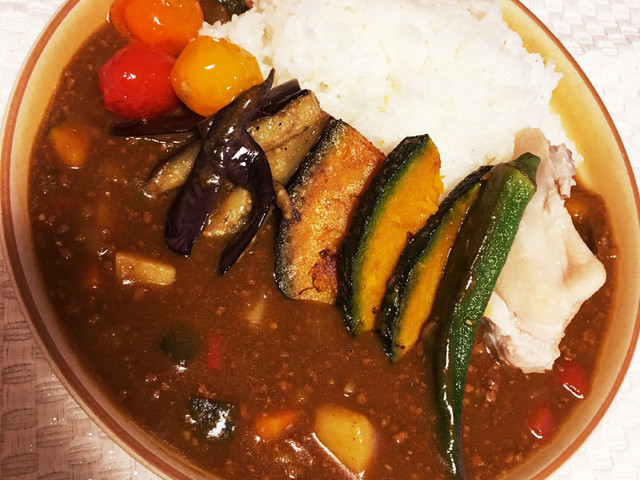 野菜たっぷり夏野菜カレー レシピ 作り方 By Yunqq クックパッド 簡単おいしいみんなのレシピが371万品