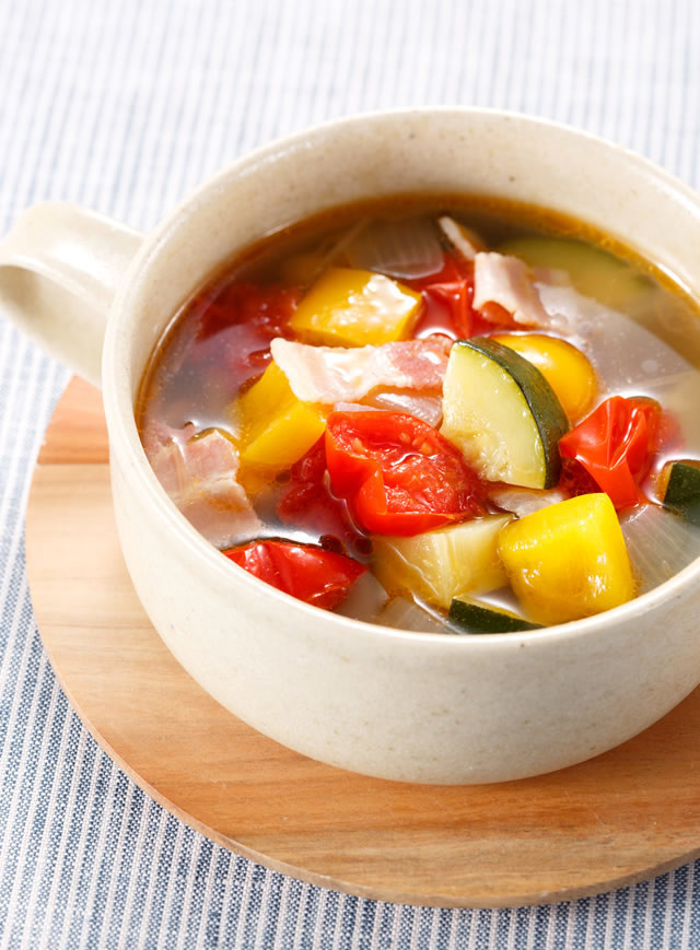 ボリュームたっぷりミネストローネスープのレシピ