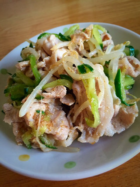 ごま香る☆きゅうりともやし冷しゃぶサラダ