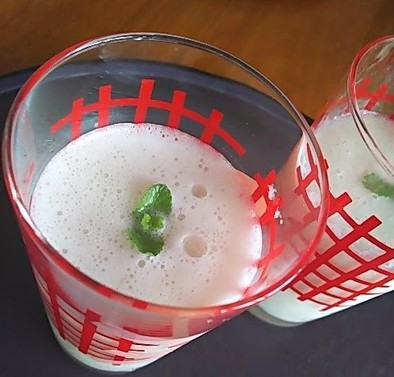 甘酒と和梨のスムージーの写真