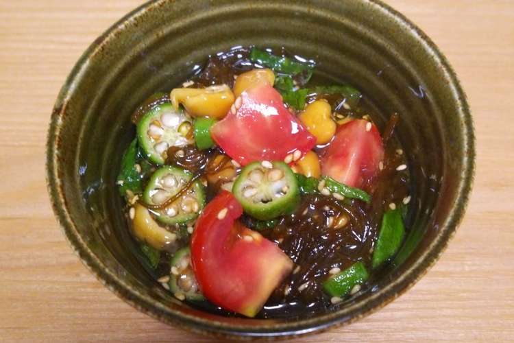 さっぱり ナメコとモズクの和え物 レシピ 作り方 By 椿ありや クックパッド 簡単おいしいみんなのレシピが354万品