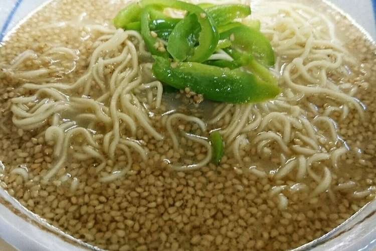 ゴマピー マルちゃん正麺豚骨味アレンジ レシピ 作り方 By Pmるい クックパッド 簡単おいしいみんなのレシピが354万品